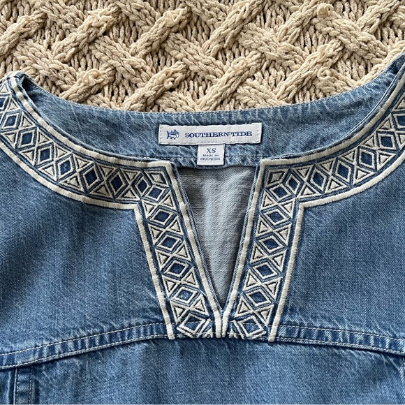 Southern Tide 100% Tencel Holly Embroidered Chambray Light Indigo Dress Size XS - Picture 5 of 16